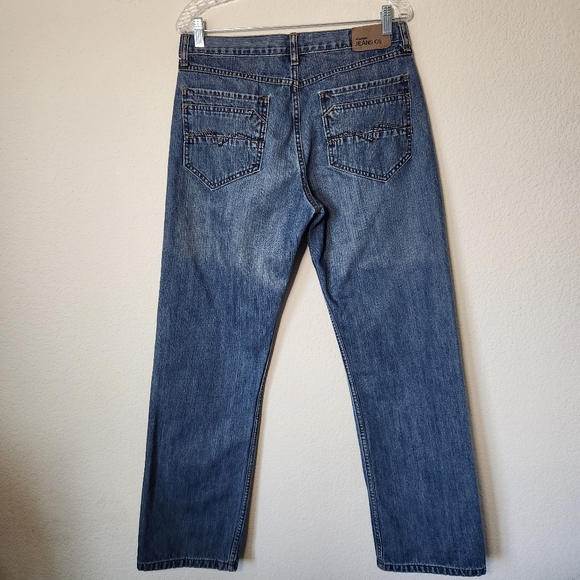 Men's Wrangler Jeans Co. Medium Wash Straight Leg Denim Jeans Size 32x32 - Picture 2 of 6